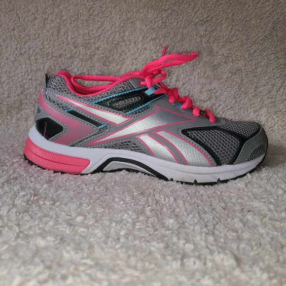 Reebok Quickchase Athletic Running Shoes - Picture 6 of 9